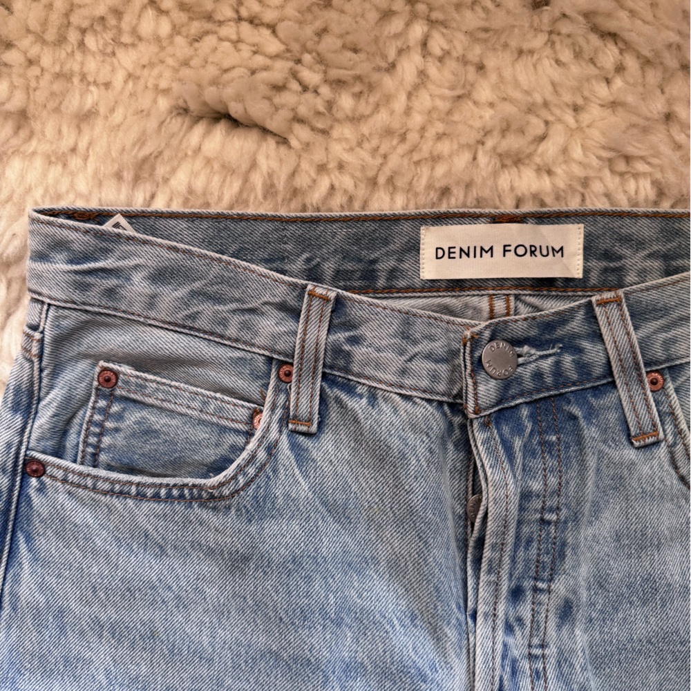 Vintage Lo-Rise Cuffed Jeans